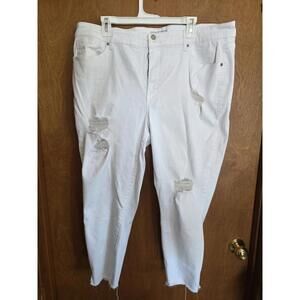 ​👖 Maurices High-Rise Distressed White Cropped Jeans - Women's Size 22W 👖